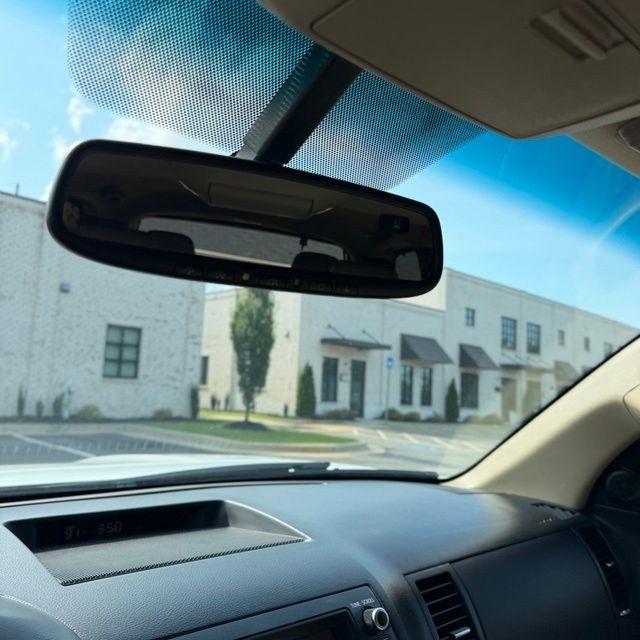 Toyota Sequoia  2013