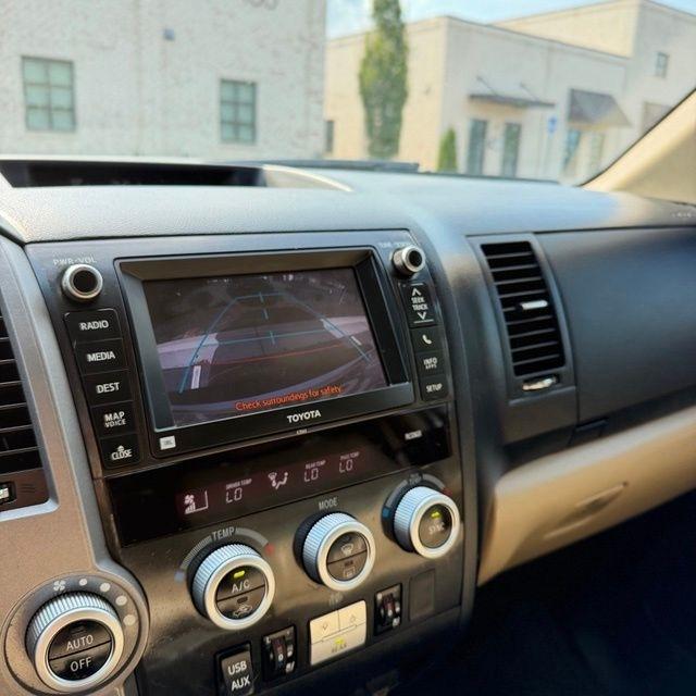 Toyota Sequoia  2013