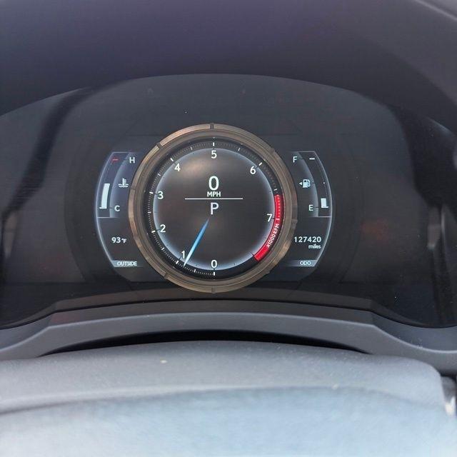 Lexus IS  2015