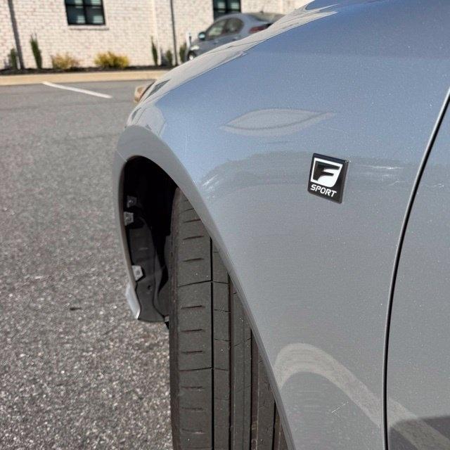 Lexus IS  2015
