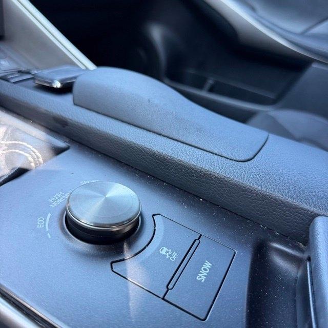 Lexus IS  2015