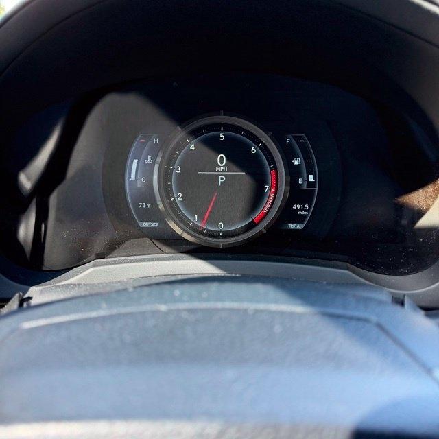 Lexus IS  2015