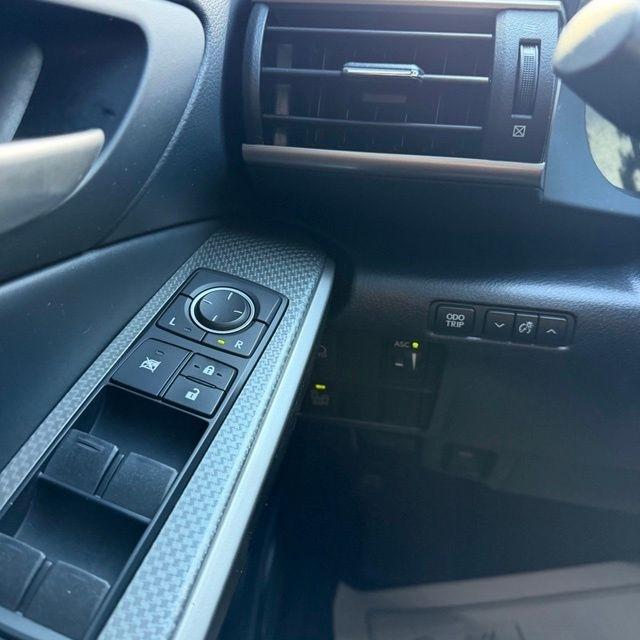 Lexus IS  2017