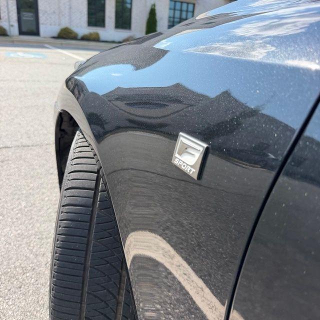 Lexus IS  2018