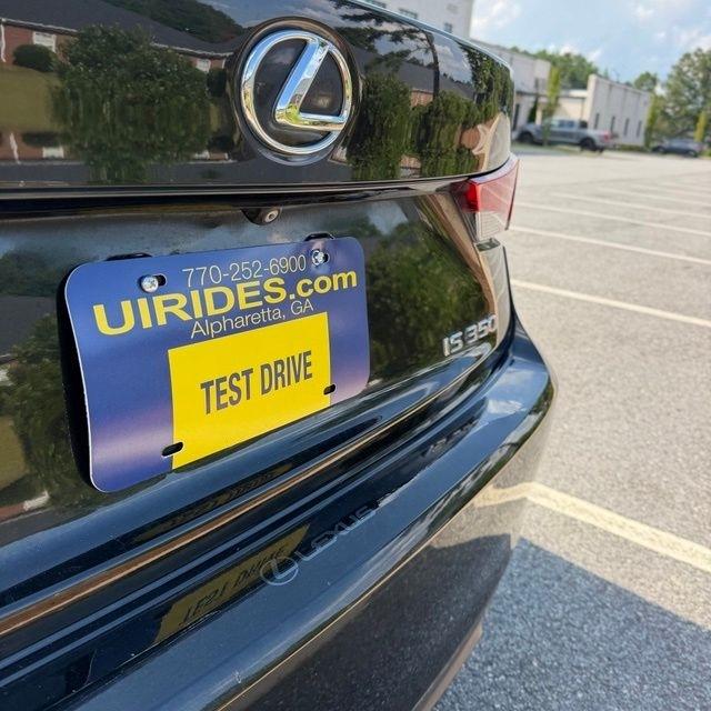 Lexus IS  2018