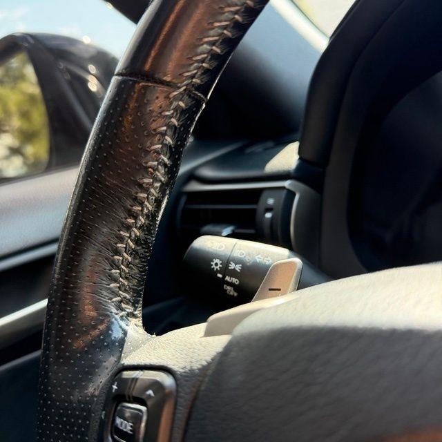 Lexus IS  2018