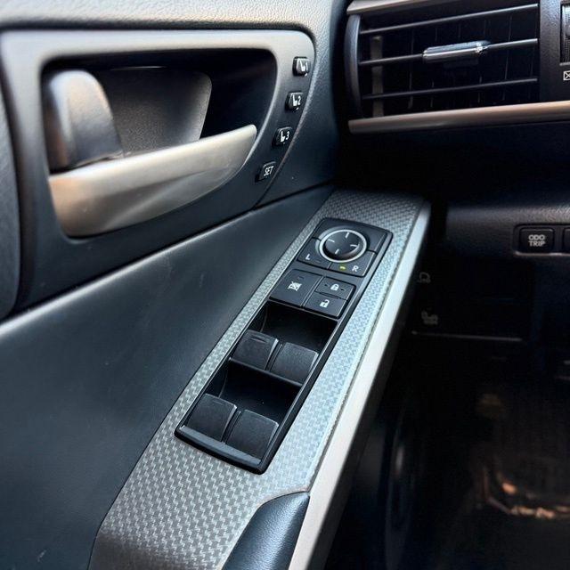 Lexus IS  2018