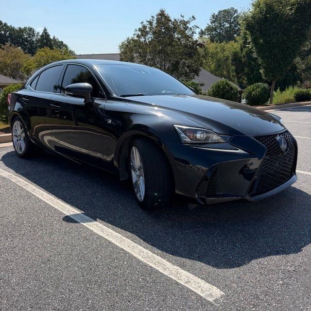 2018 Lexus IS 350 - Photo 10