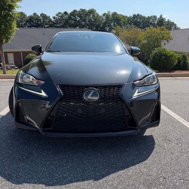 2018 Lexus IS 350 - Photo 11
