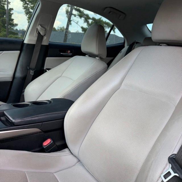 Lexus IS  2015