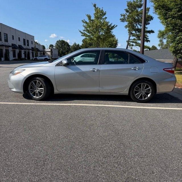 Toyota Camry  2017