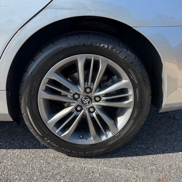 Toyota Camry  2017
