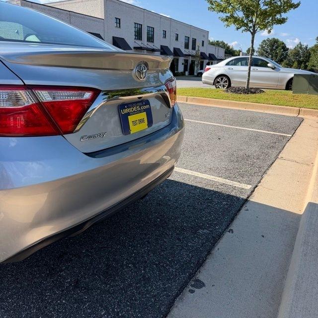 Toyota Camry  2017
