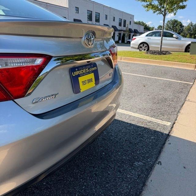 Toyota Camry  2017