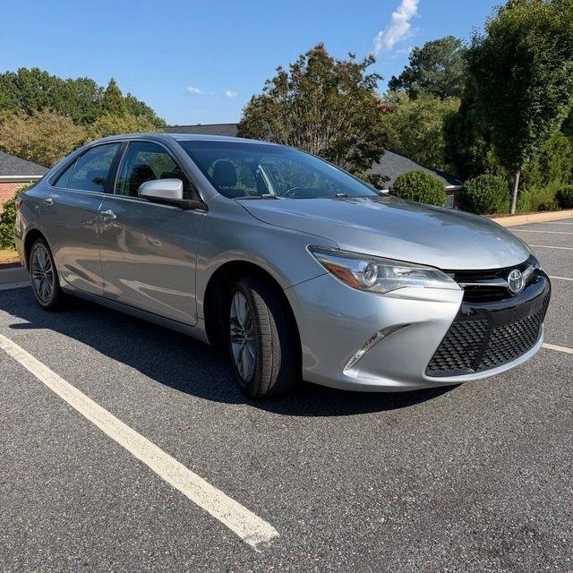 Toyota Camry  2017