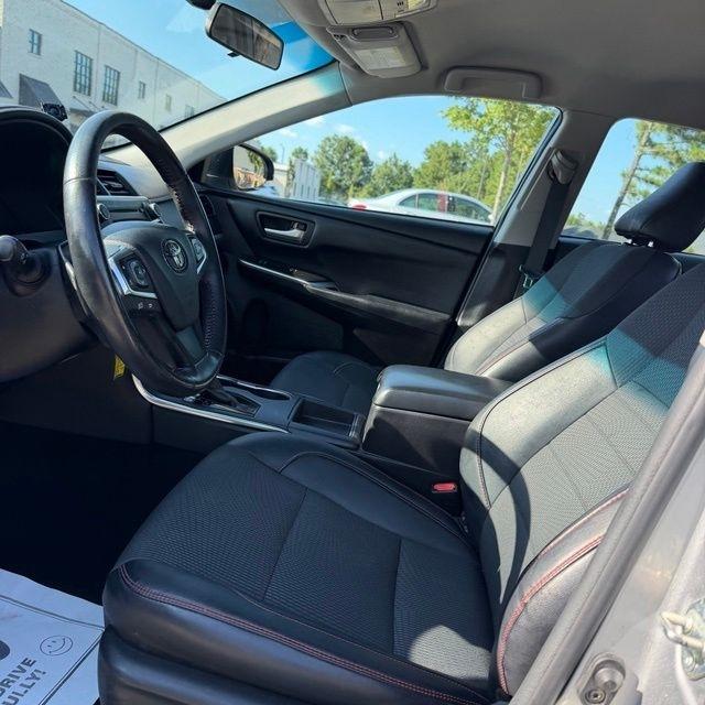 Toyota Camry  2017