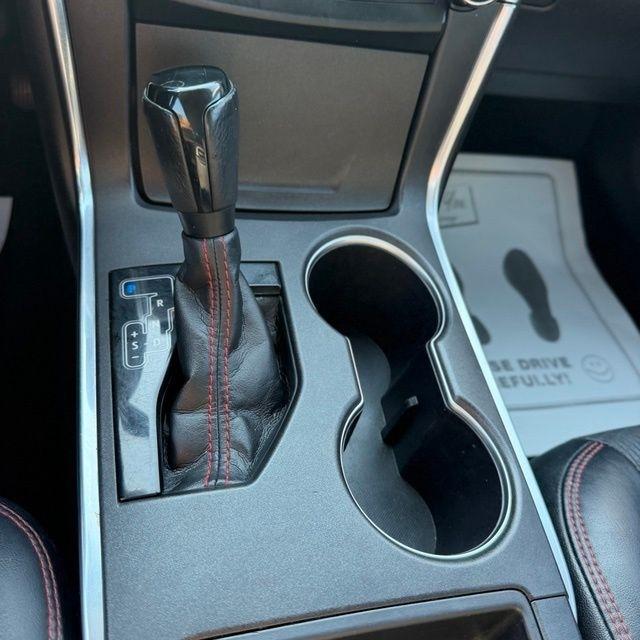 Toyota Camry  2017