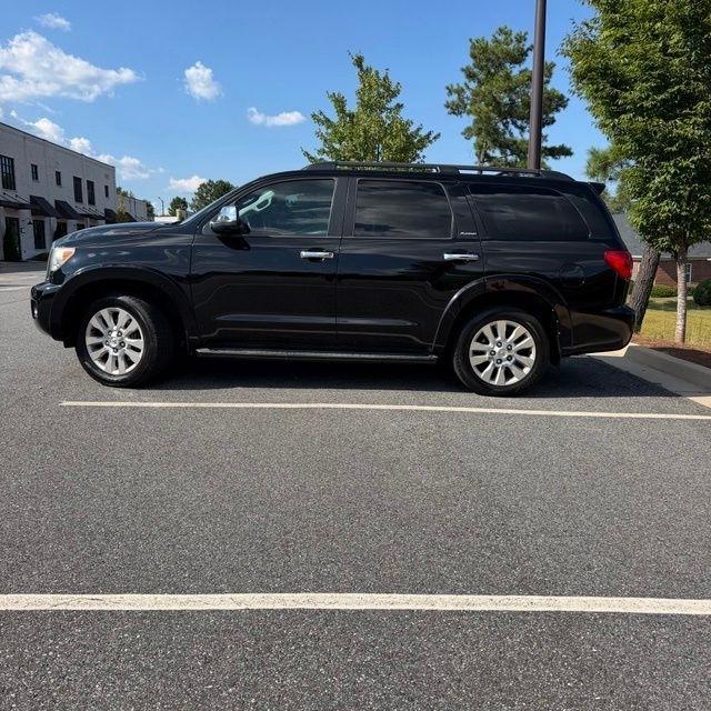 Toyota Sequoia  2015