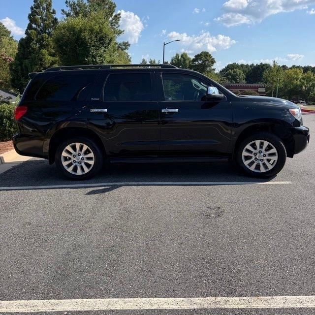 Toyota Sequoia  2015