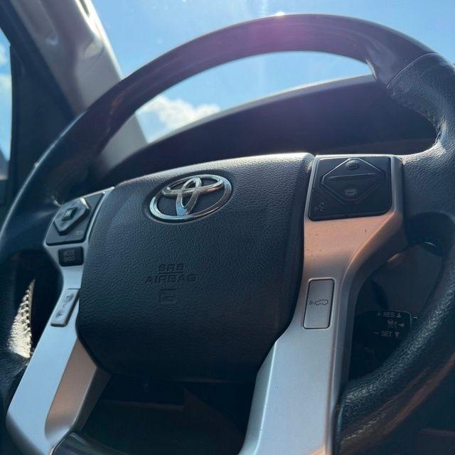 Toyota Sequoia  2015