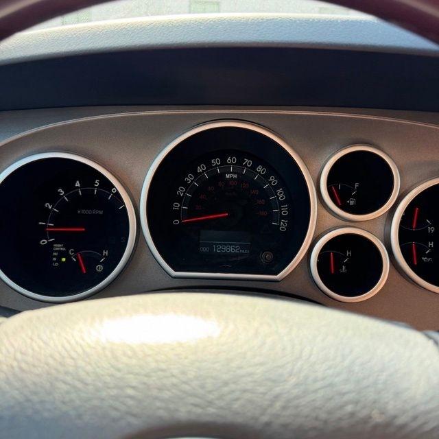 Toyota Sequoia  2015
