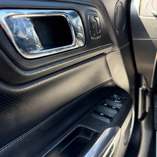 Ford Mustang  2015