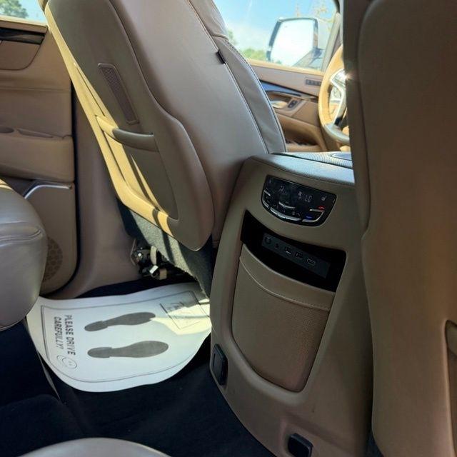 Cadillac Escalade  2020