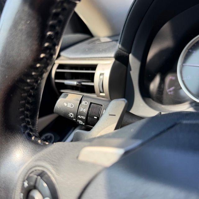 Lexus IS  2015