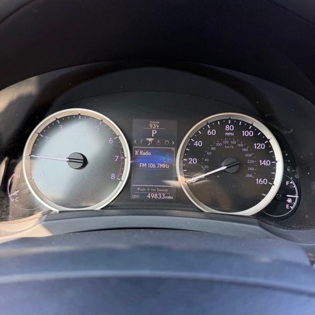 Lexus IS  2015