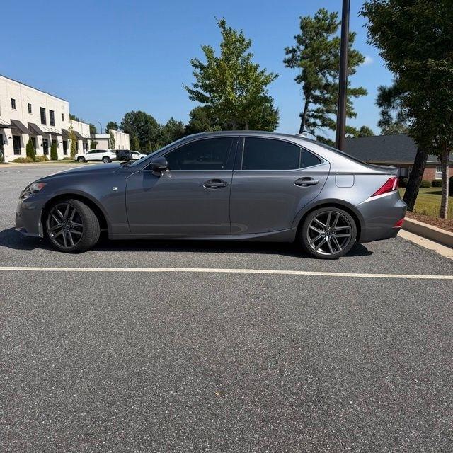 Lexus IS  2014