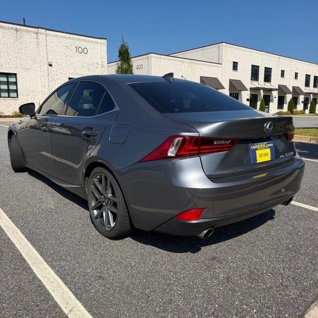 Lexus IS  2014