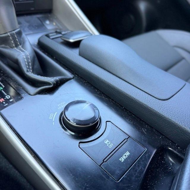 Lexus IS  2014