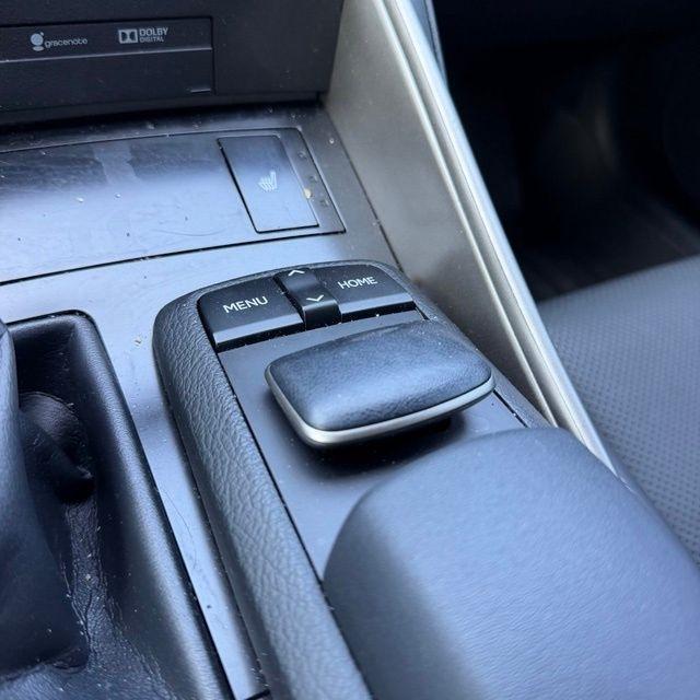 Lexus IS  2014