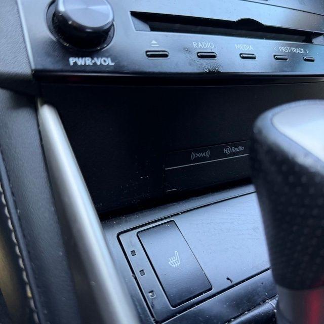 Lexus IS  2014