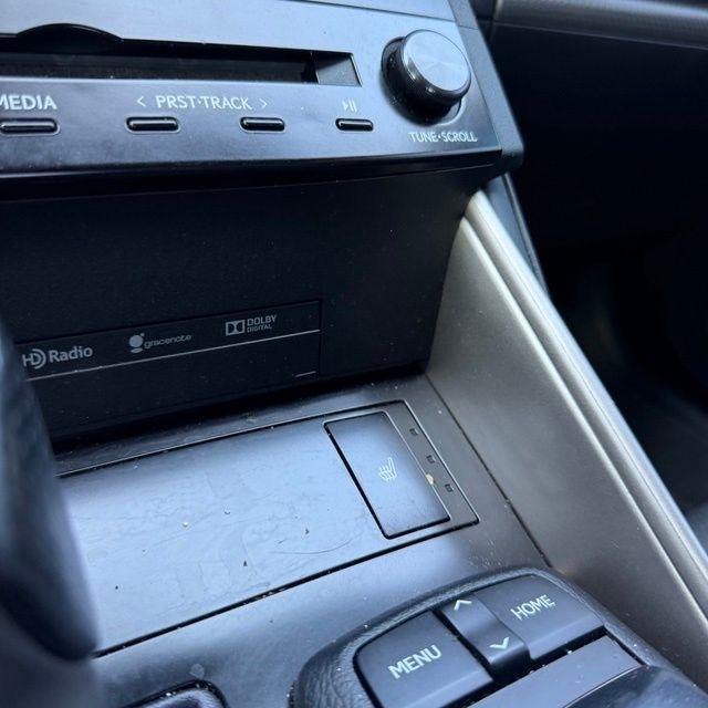 Lexus IS  2014