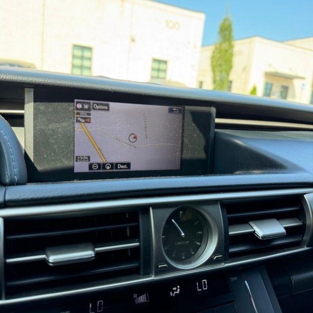 Lexus IS  2014