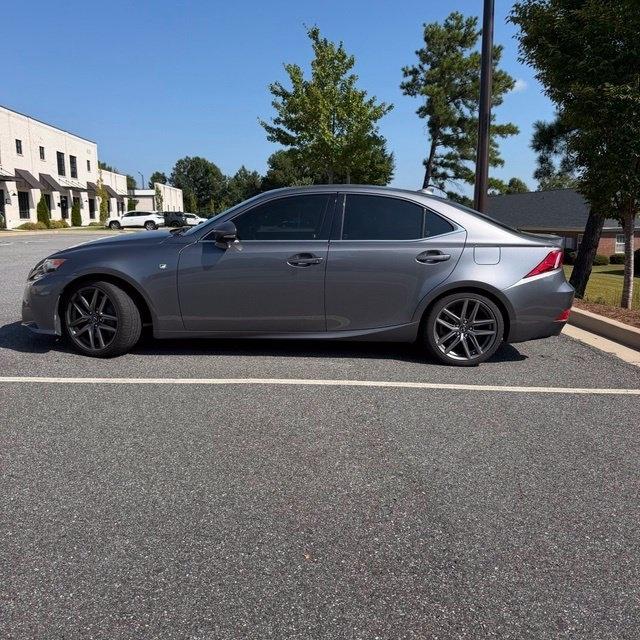 Lexus IS  2014