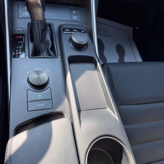 Lexus IS  2016