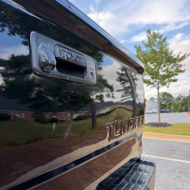 Toyota Tundra  2018