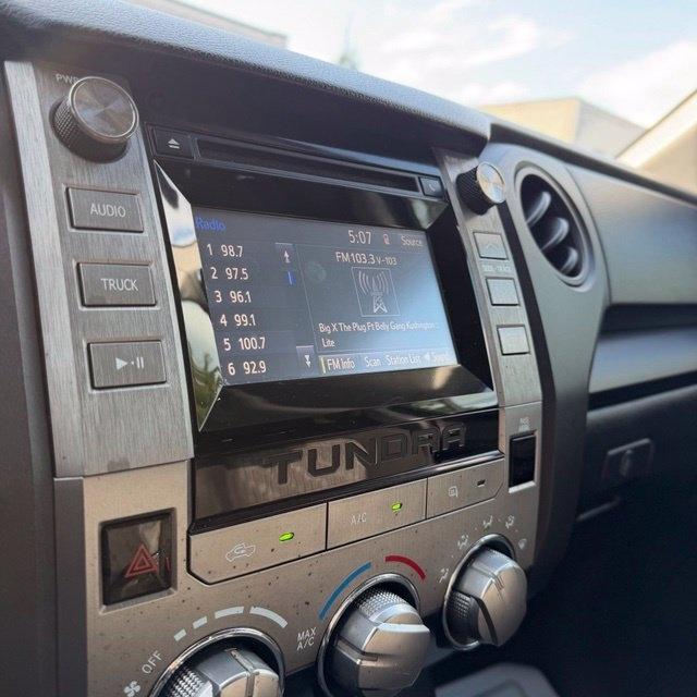Toyota Tundra  2018