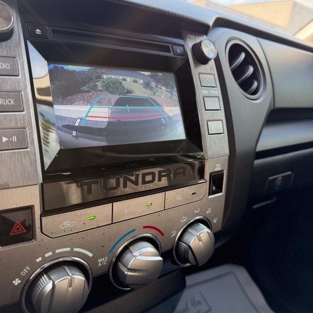 Toyota Tundra  2018