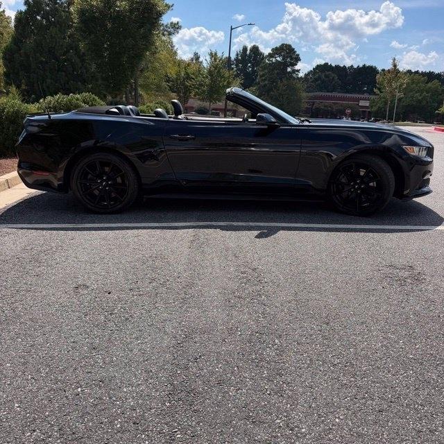 Ford Mustang  2017