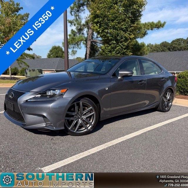 Lexus IS  2015