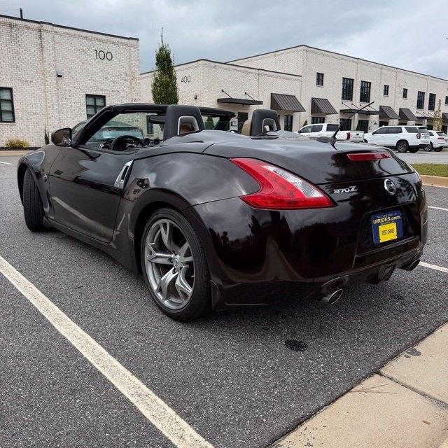Nissan Z  2012