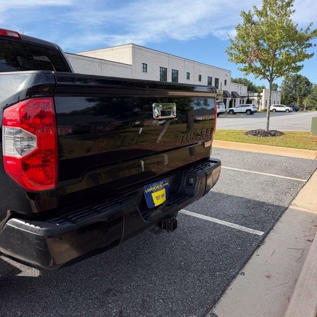 Toyota Tundra  2014