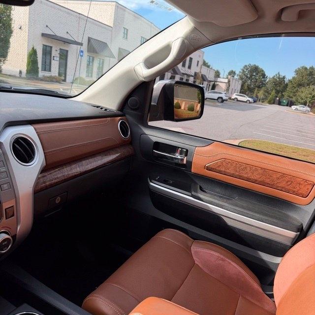 Toyota Tundra  2014