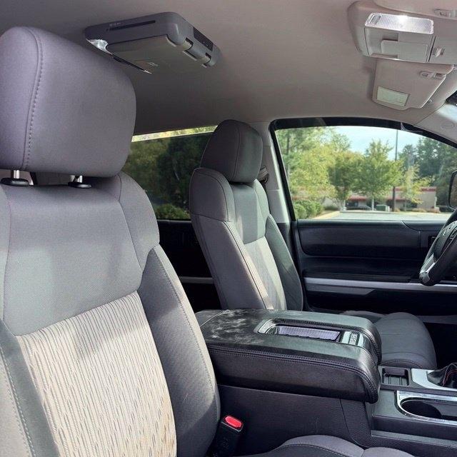 Toyota Tundra  2016