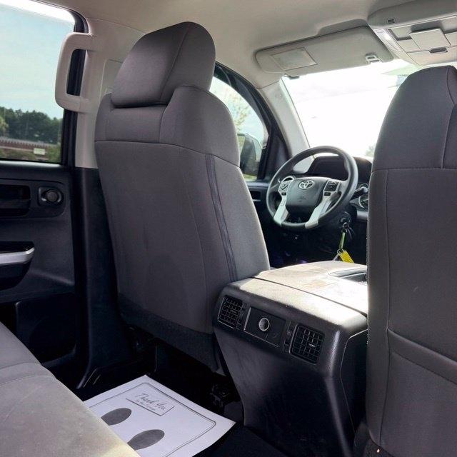 Toyota Tundra  2016