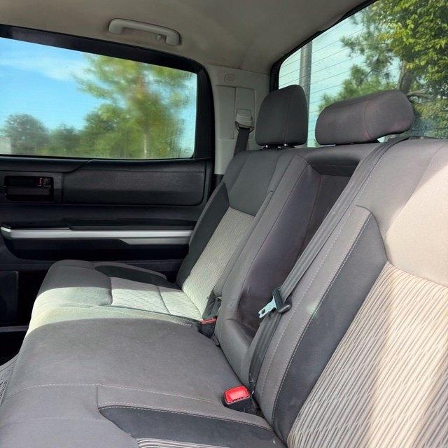 Toyota Tundra  2016
