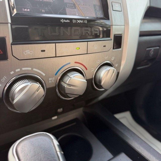 Toyota Tundra  2016